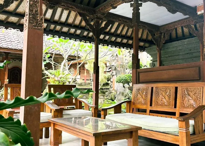 Nang Ade House Affittacamere