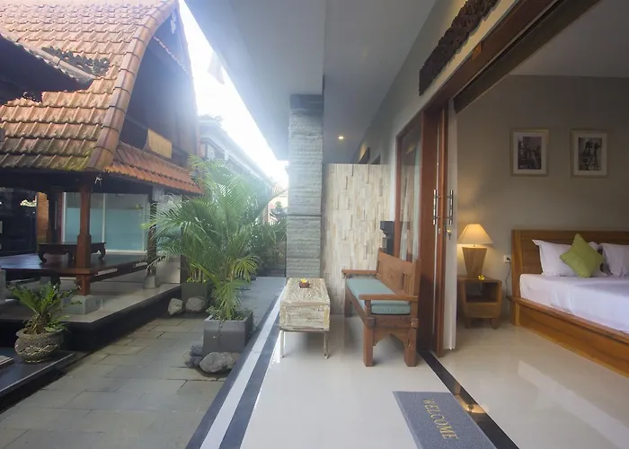 Nang Ade House Affittacamere 3*