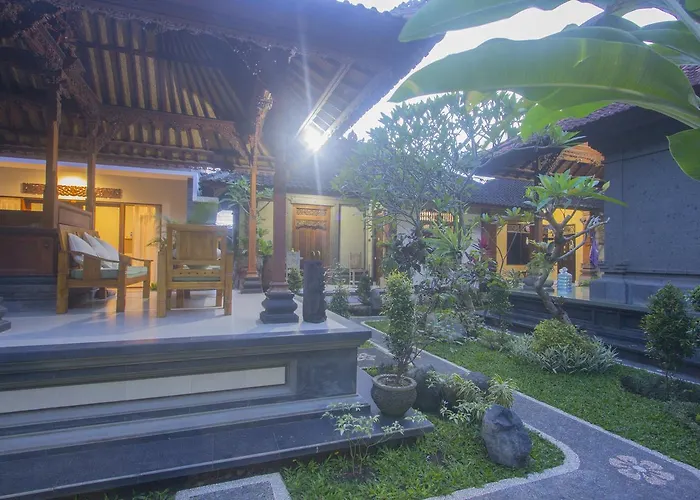 Affittacamere Nang Ade House 3*